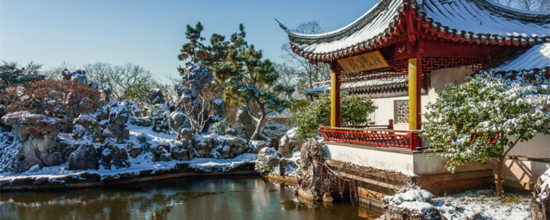 曹頫与曹雪芹是什么关系