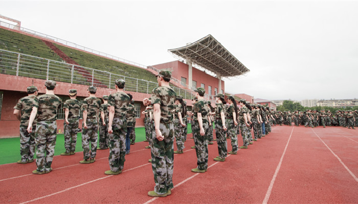 研究生当兵年龄最大限制多少岁